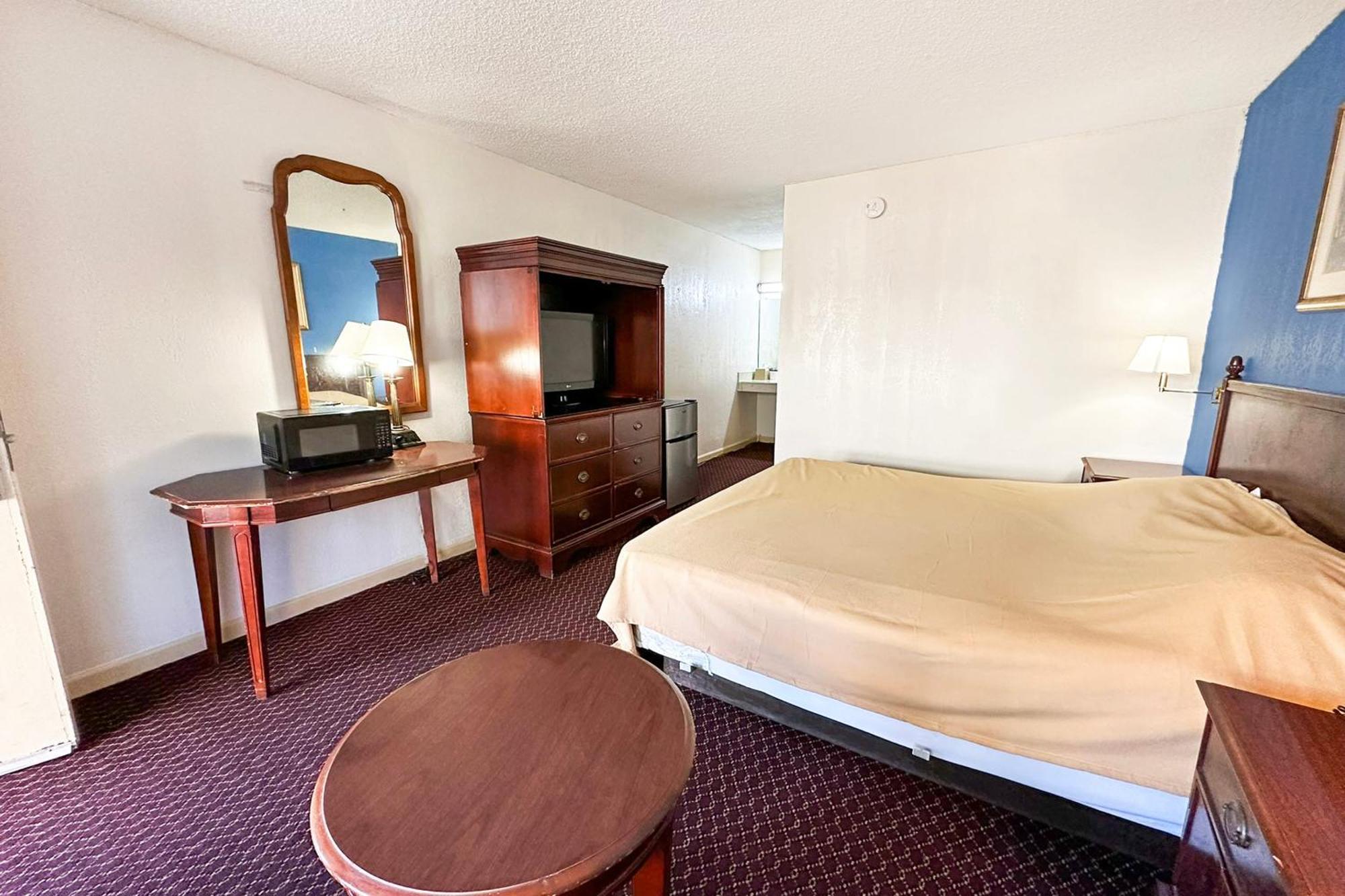 Super Inn & Suites By Oyo Milledgeville Eksteriør billede