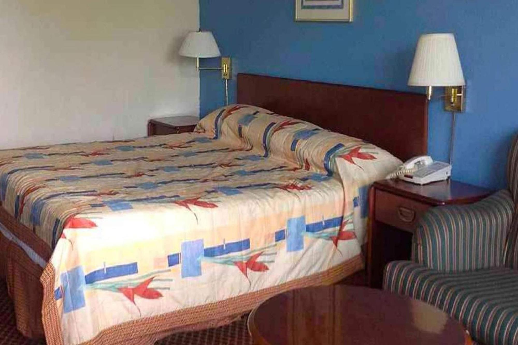 Super Inn & Suites By Oyo Milledgeville Eksteriør billede