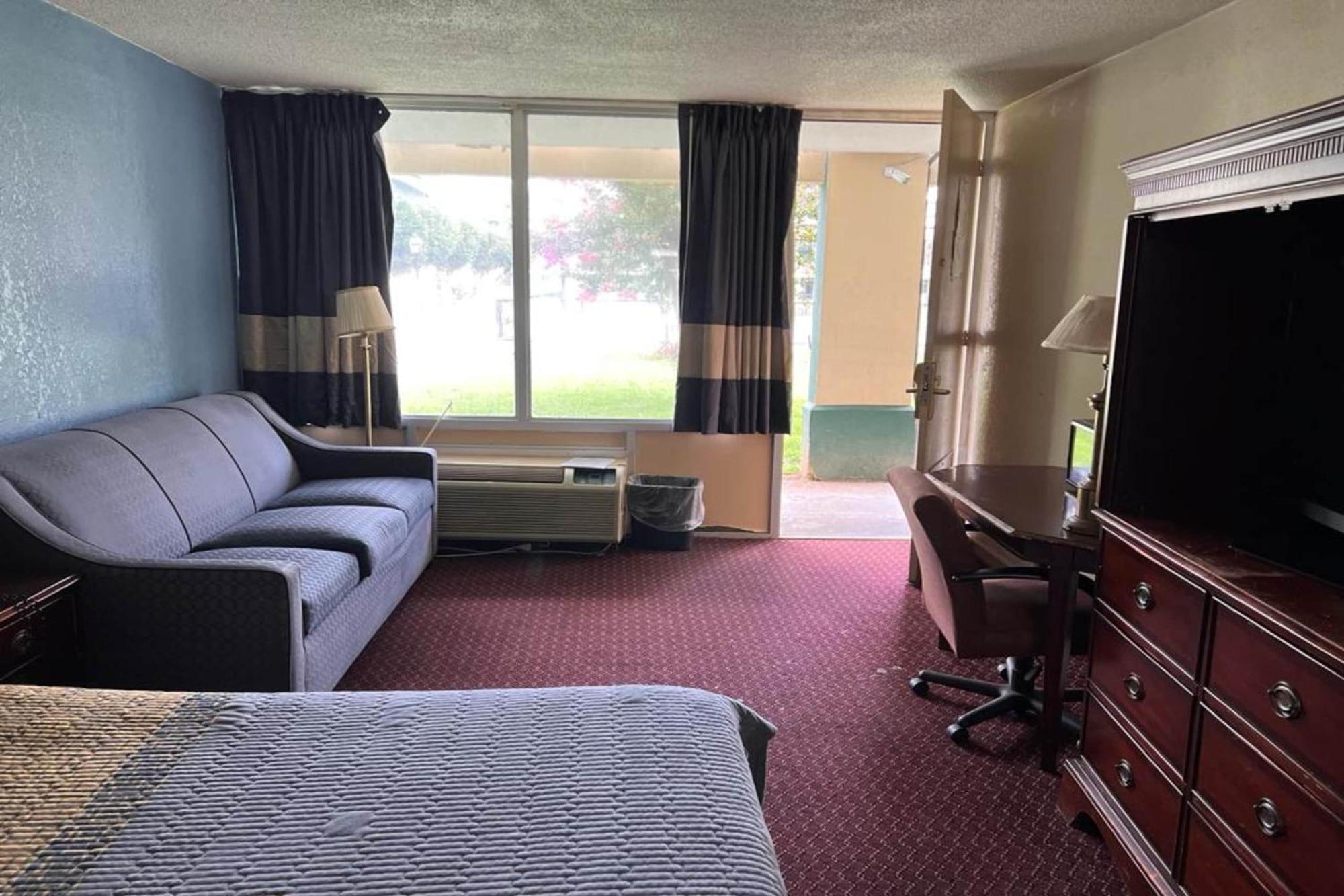 Super Inn & Suites By Oyo Milledgeville Eksteriør billede