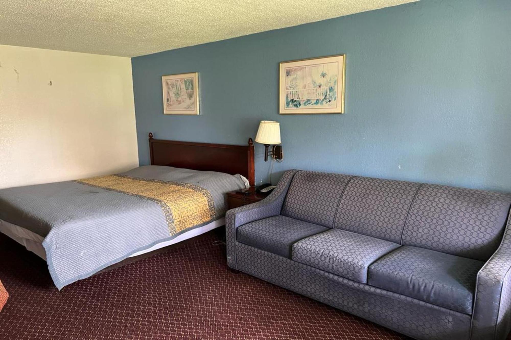 Super Inn & Suites By Oyo Milledgeville Eksteriør billede